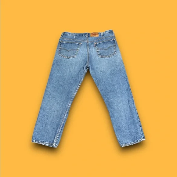 Vintage Levi's 501xx jeans medium wash men’s 42x30 - Picture 3 of 4